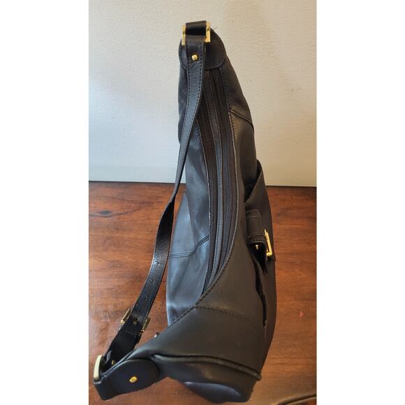 Etienne Aigner Black Shoulder Handbag with Front Pocket Design 80s - Picture 16 of 16